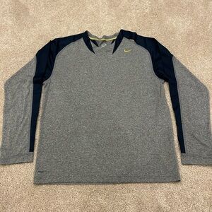 Nike Men's Gray and Navy Long Sleeve Tee